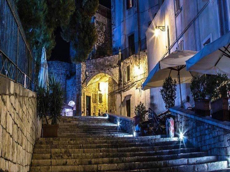 Le Scale Di Pietra Bed and Breakfast Conversano Eksteriør billede